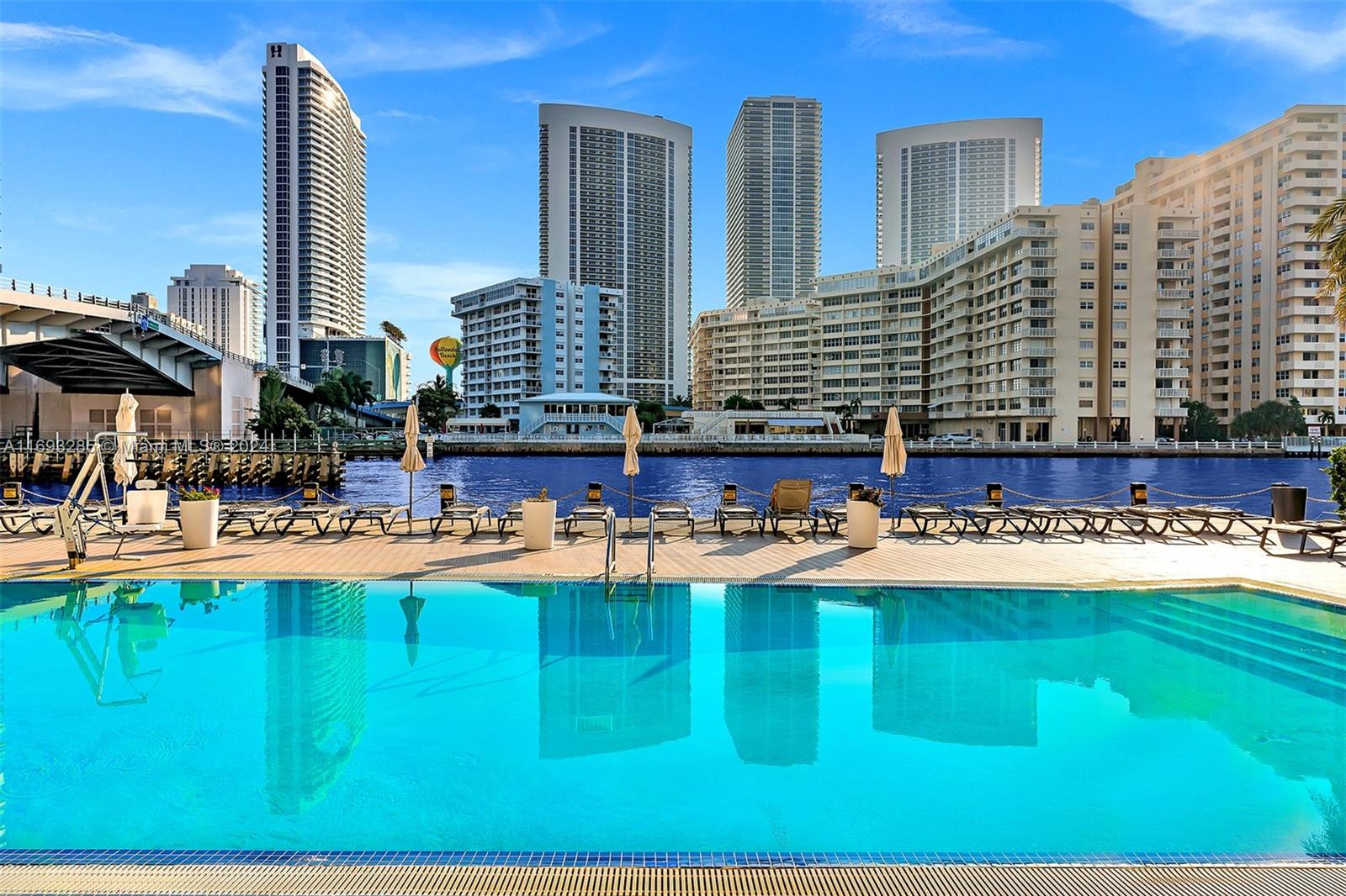 BEACHWALK CONDOMINIUM - Residential