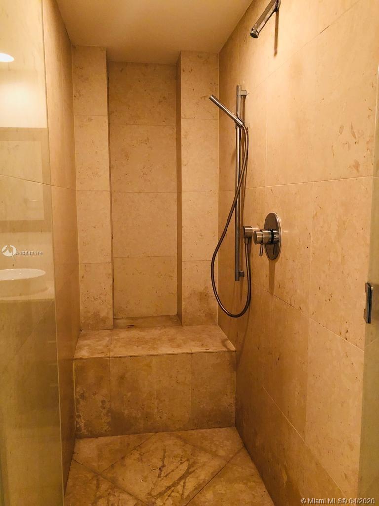 ICON BRICKELL - Residential Lease