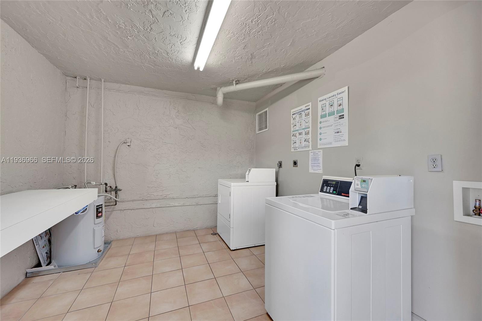 SHERWOOD SQUARE CONDOMINI - Residential