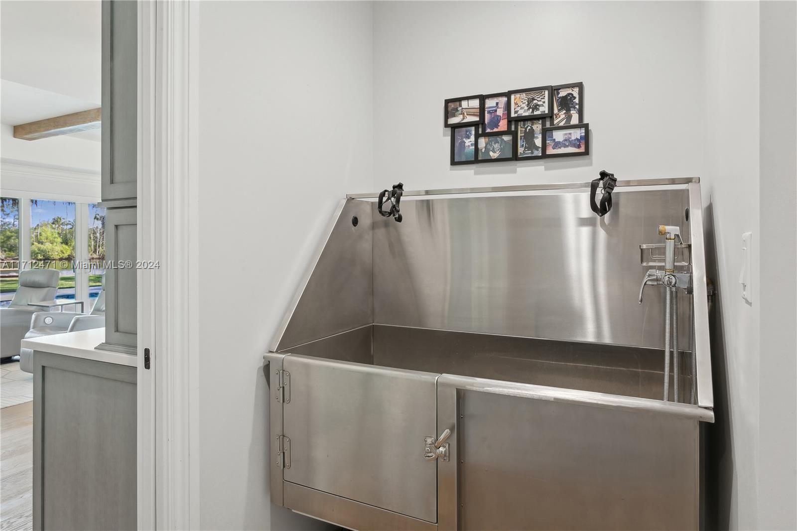 JUPITER RIVER ESTATES - Residential