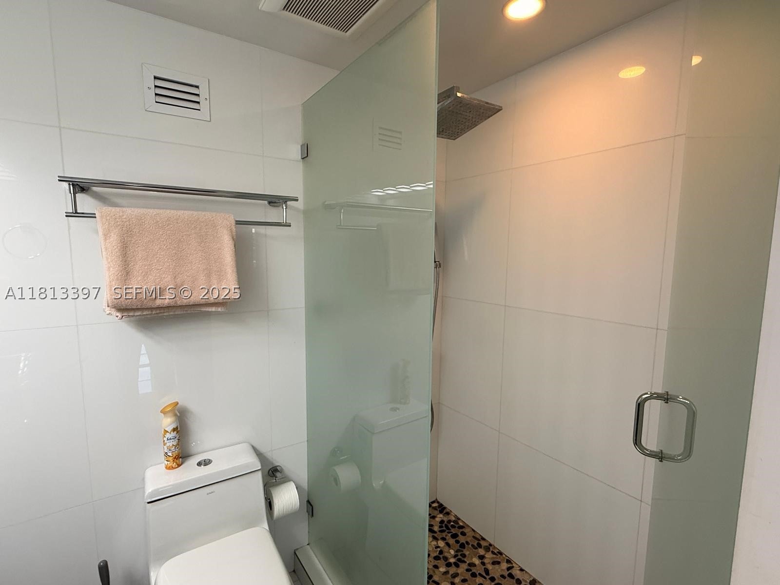 100 Lincoln Rd 1214