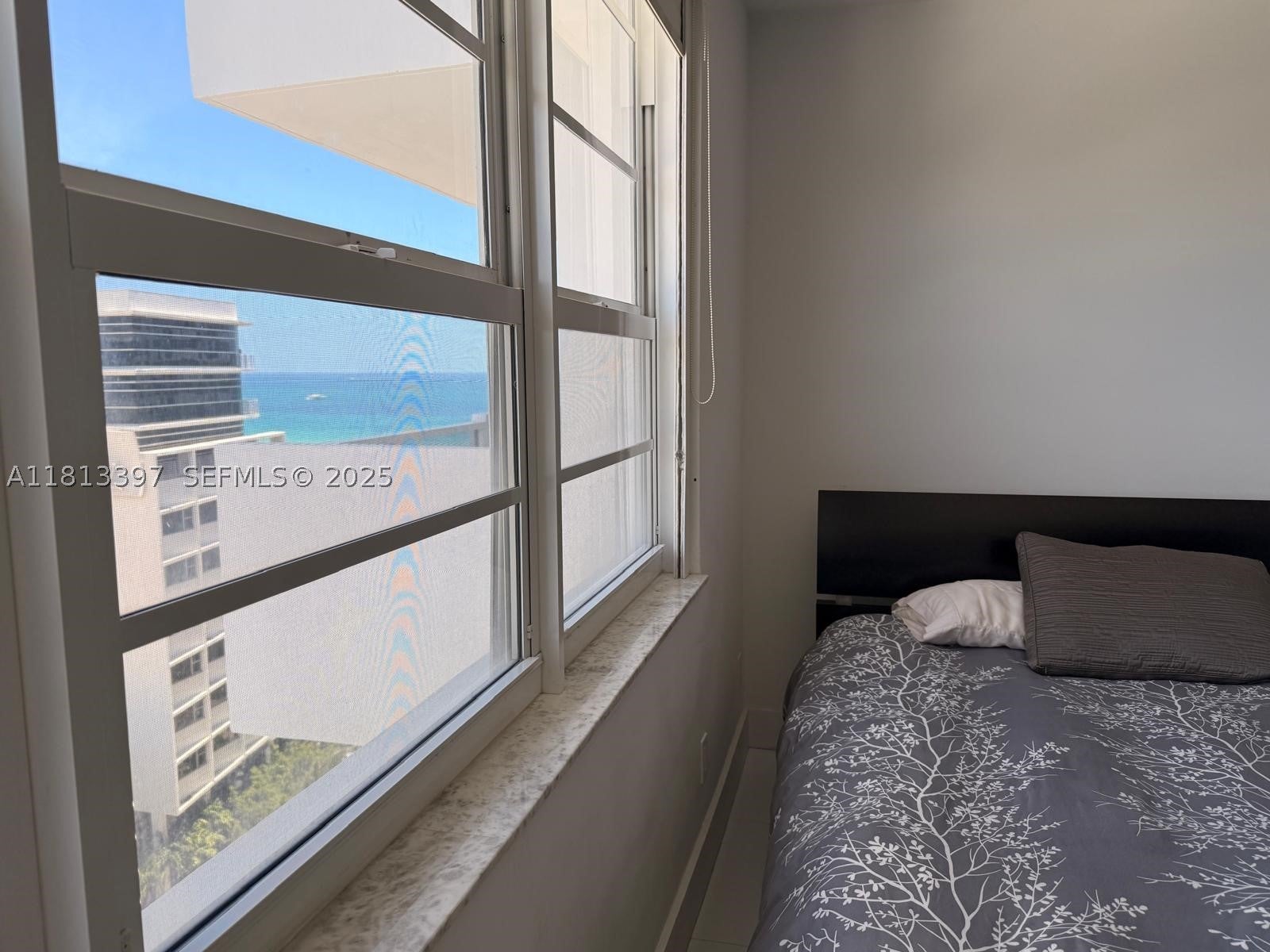 100 Lincoln Rd 1214
