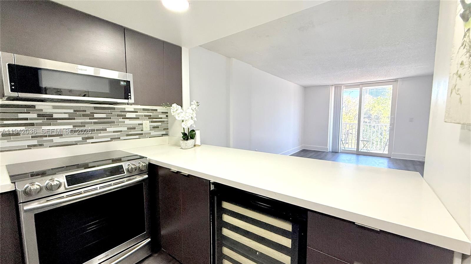 WOODSIDE APTS CONDO - Residential Lease