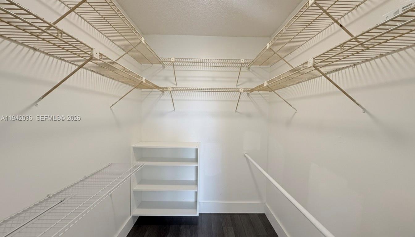 WOODSIDE APTS CONDO - Residential Lease