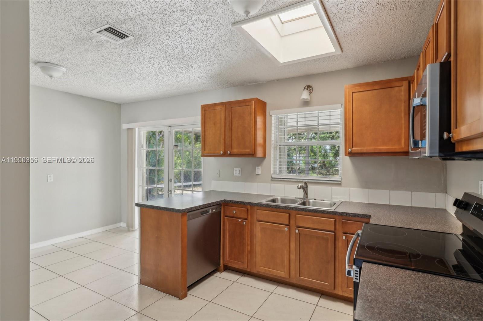 LAKE WORTH HEIGHTS - Residential