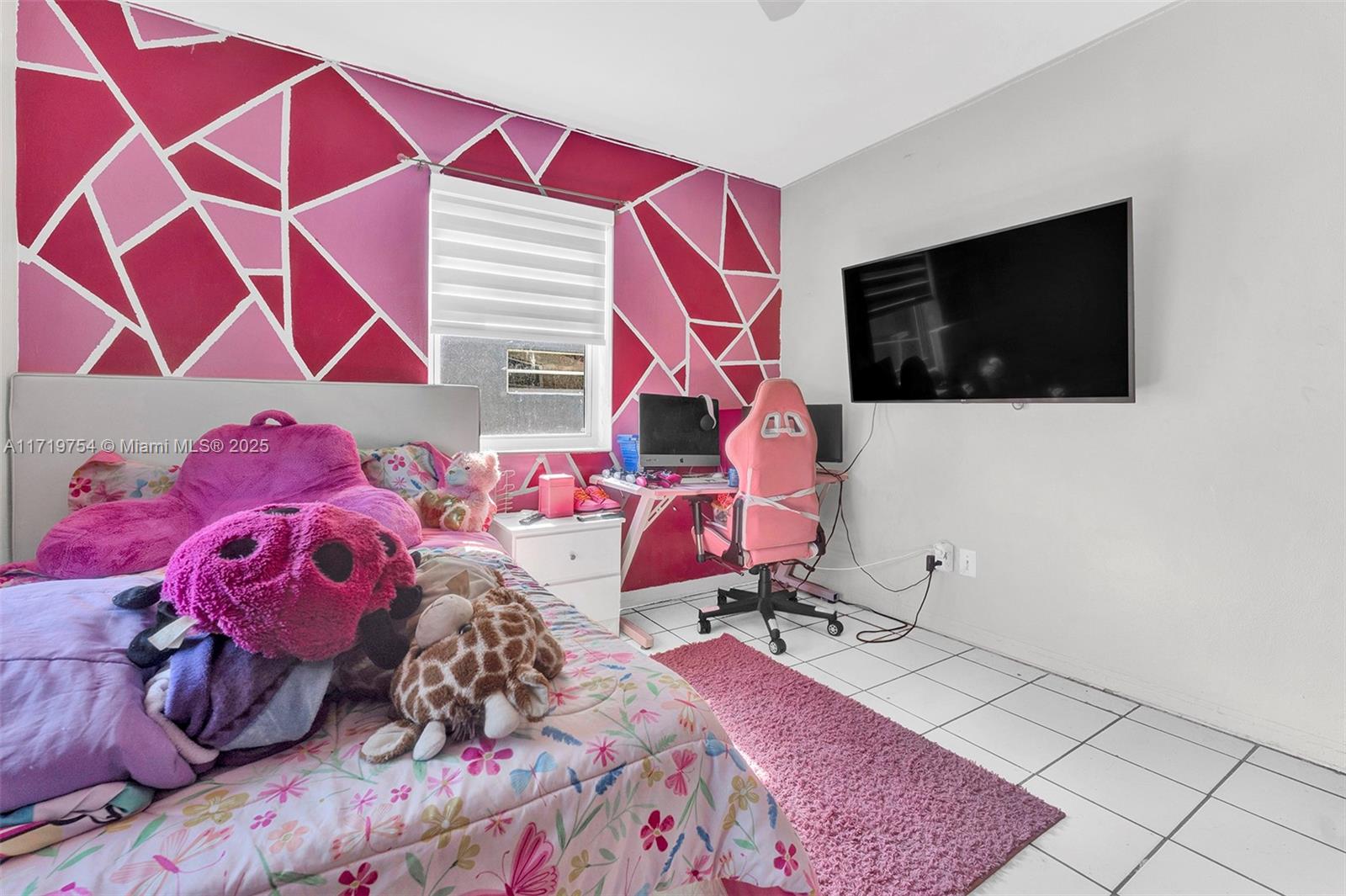 THIRD ADDN TO SIERRA - Residential