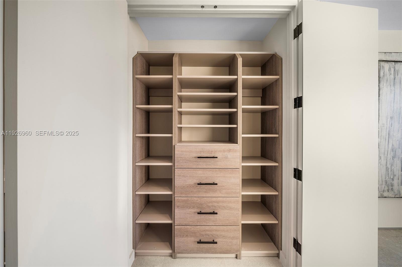 BELLE ISLE - Residential