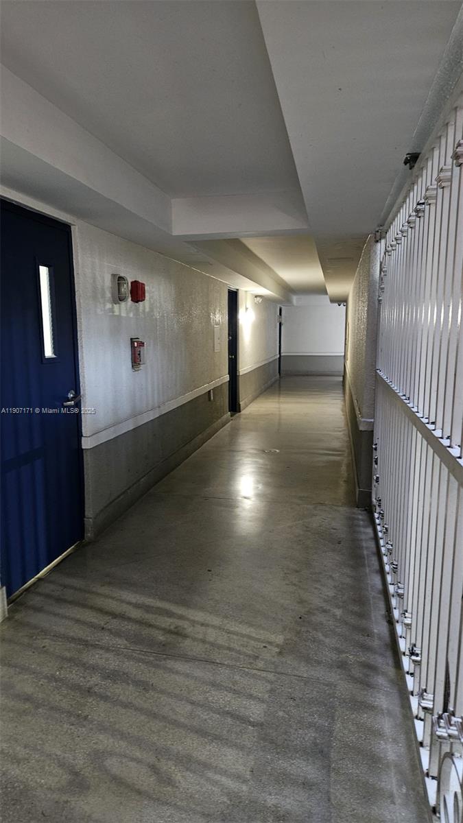 SERENITY ON THE RIVER CON - Residential Lease