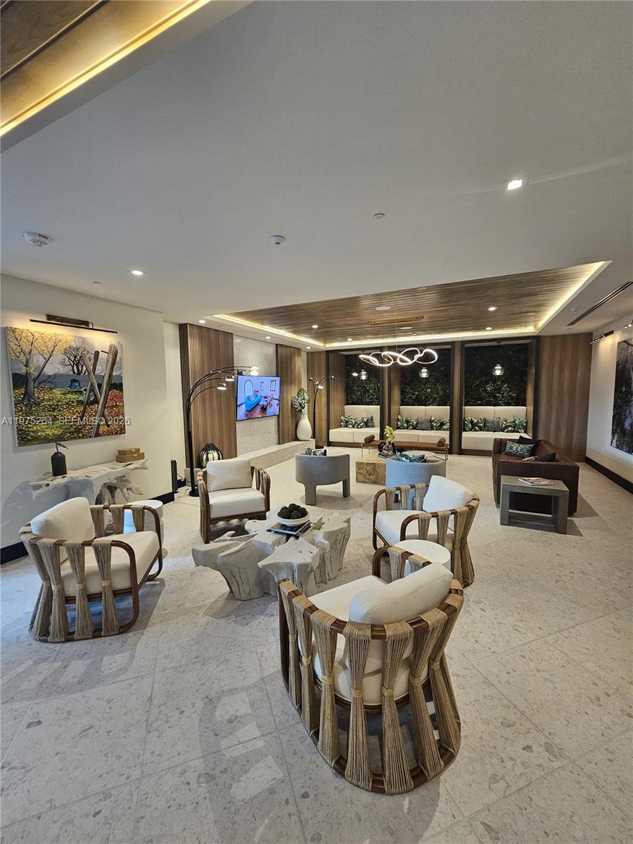 SUB OF FOSTER & SANCHEZ T - Residential Lease