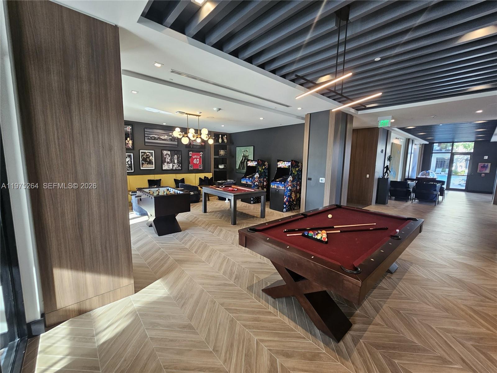 SUB OF FOSTER & SANCHEZ T - Residential Lease