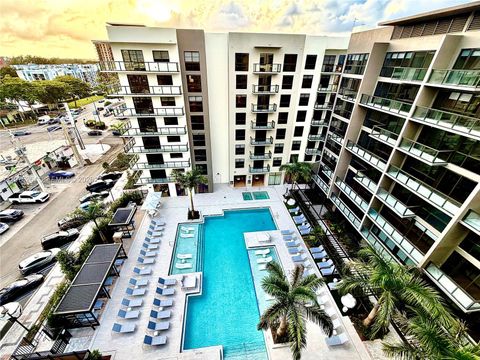 1650 NE 124th St 701 North Miami FL 33181