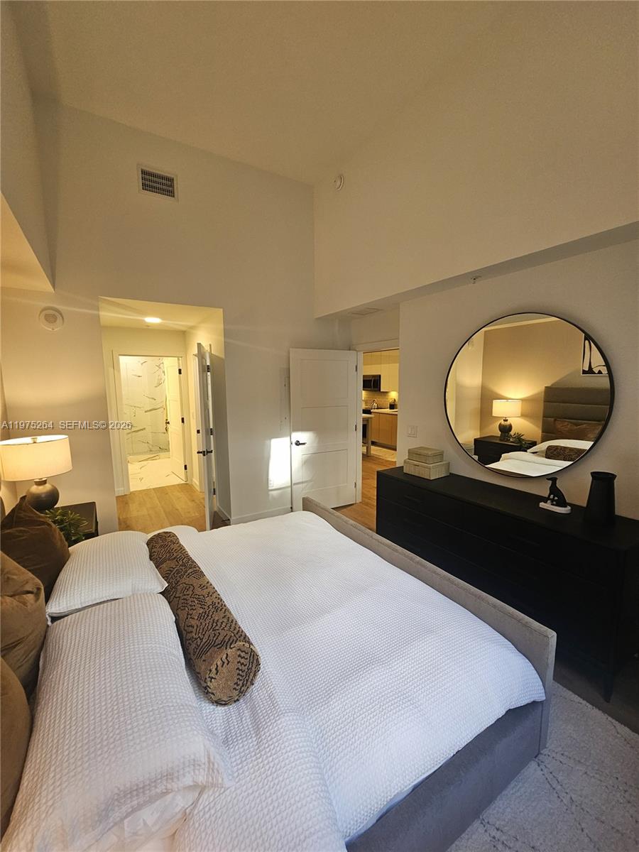 1650 NE 124th St 701