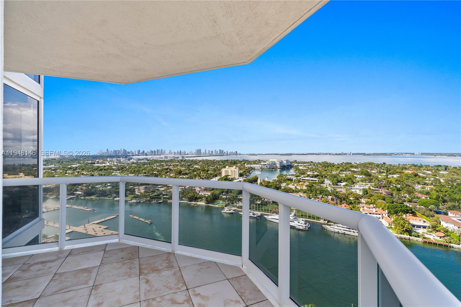 BLUE DIAMOND CONDO - Residential