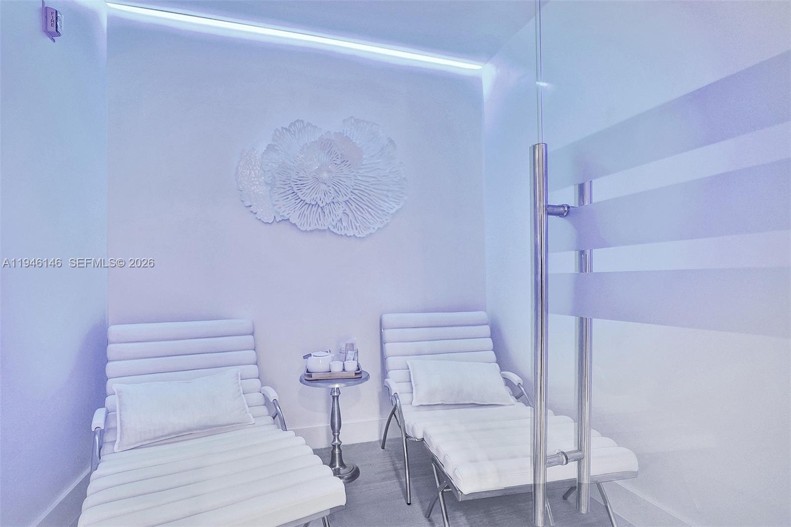 BLUE DIAMOND CONDO - Residential