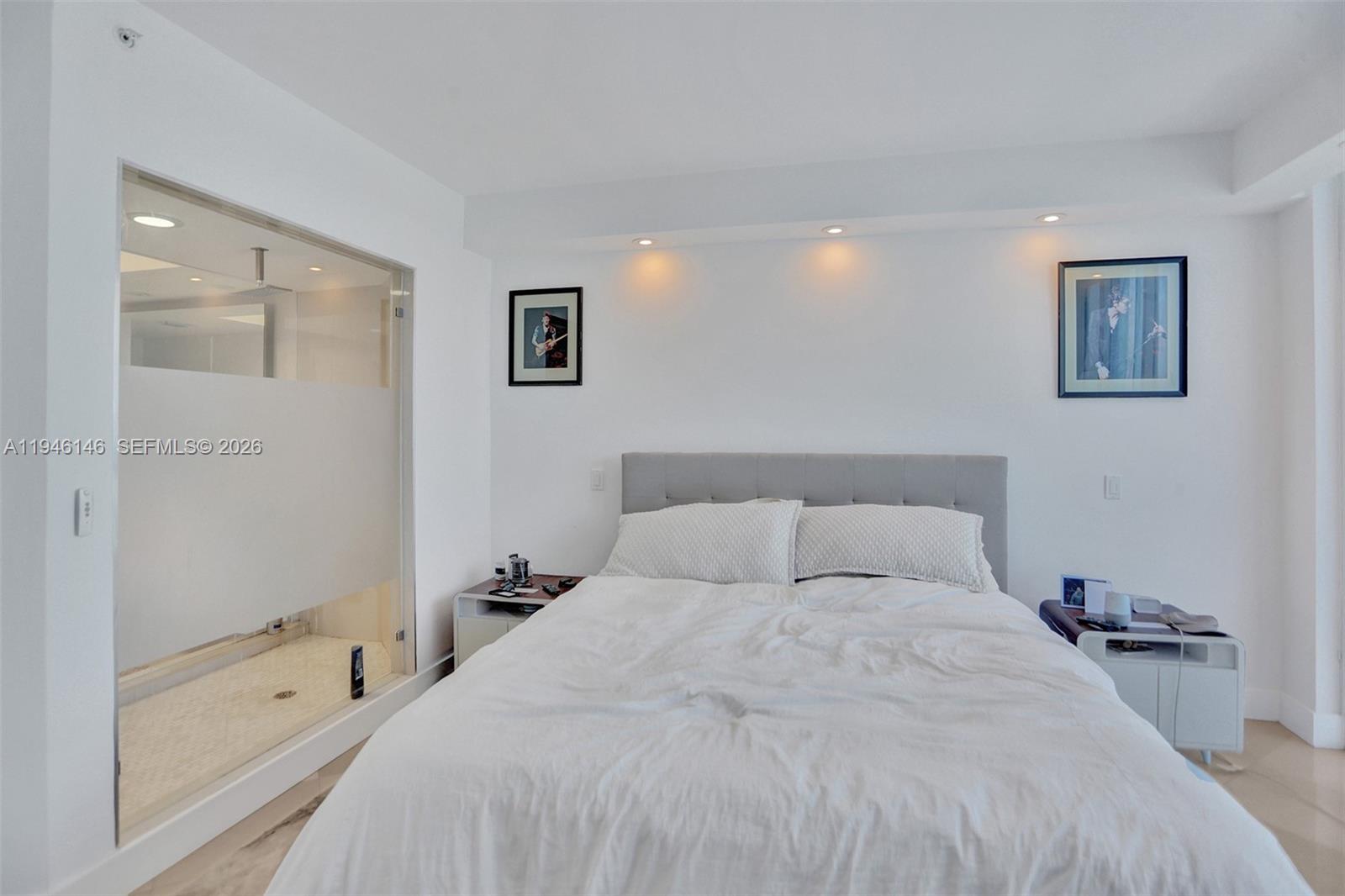 BLUE DIAMOND CONDO - Residential