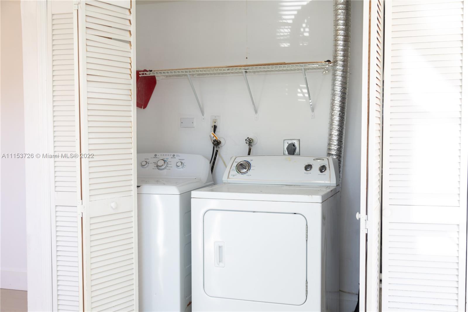 COLLEGE PARK - Residential