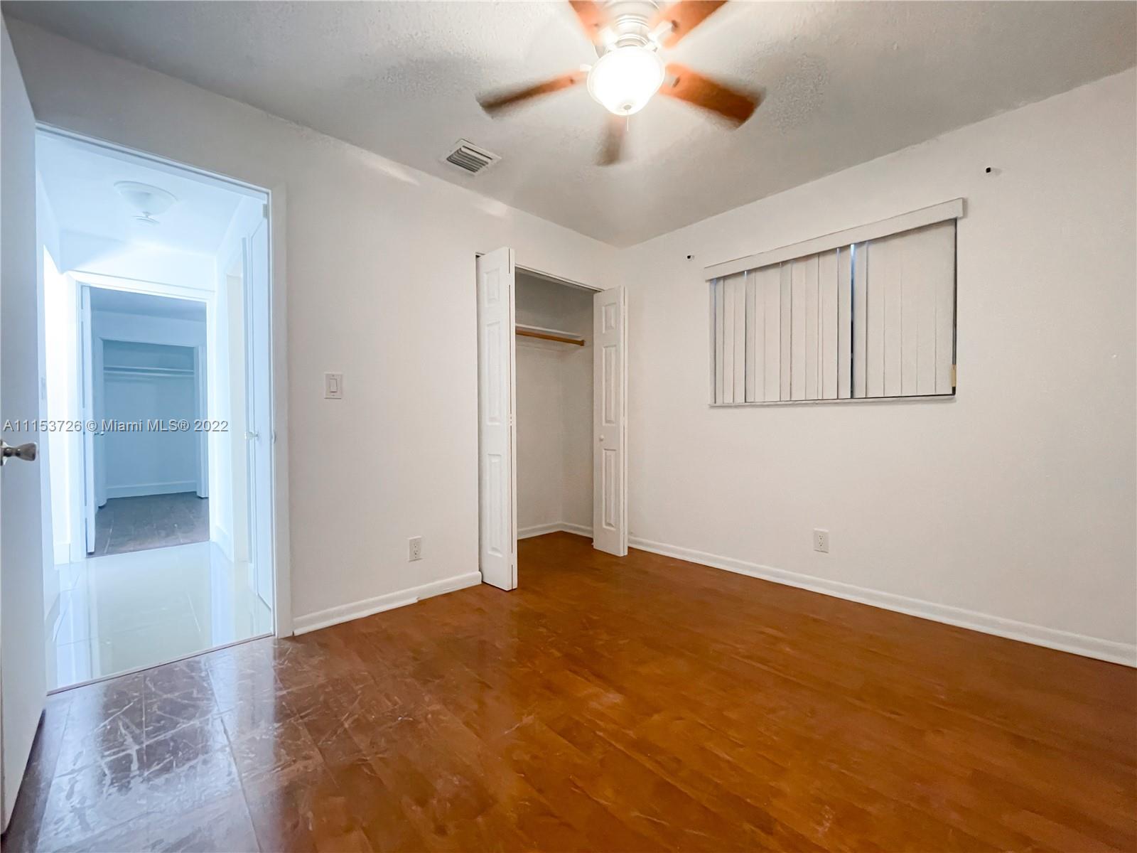 COLLEGE PARK - Residential