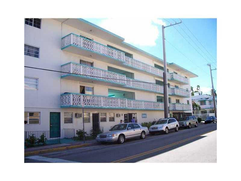 ACADEMY APARTMENTS - Residential Lease