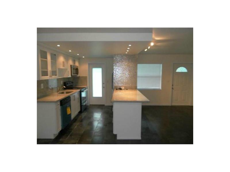 ACADEMY APARTMENTS - Residential Lease