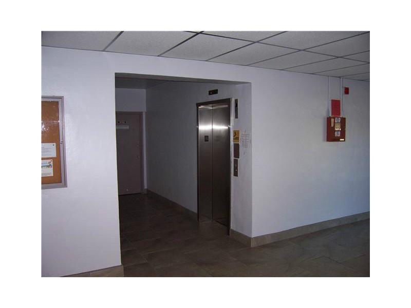 ACADEMY APARTMENTS - Residential Lease