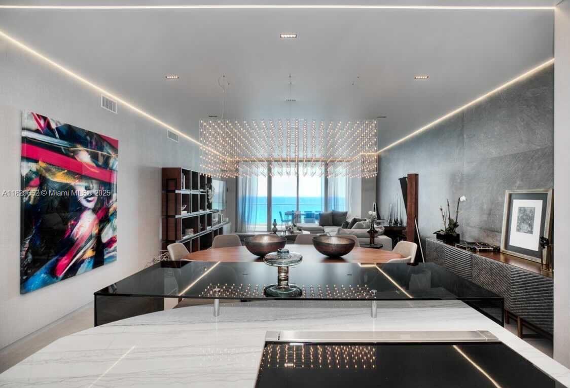18975 Collins Ave 1002, Sunny Isles Beach, FL, 33160/$6,250,000 3 18975 Collins Ave 1002