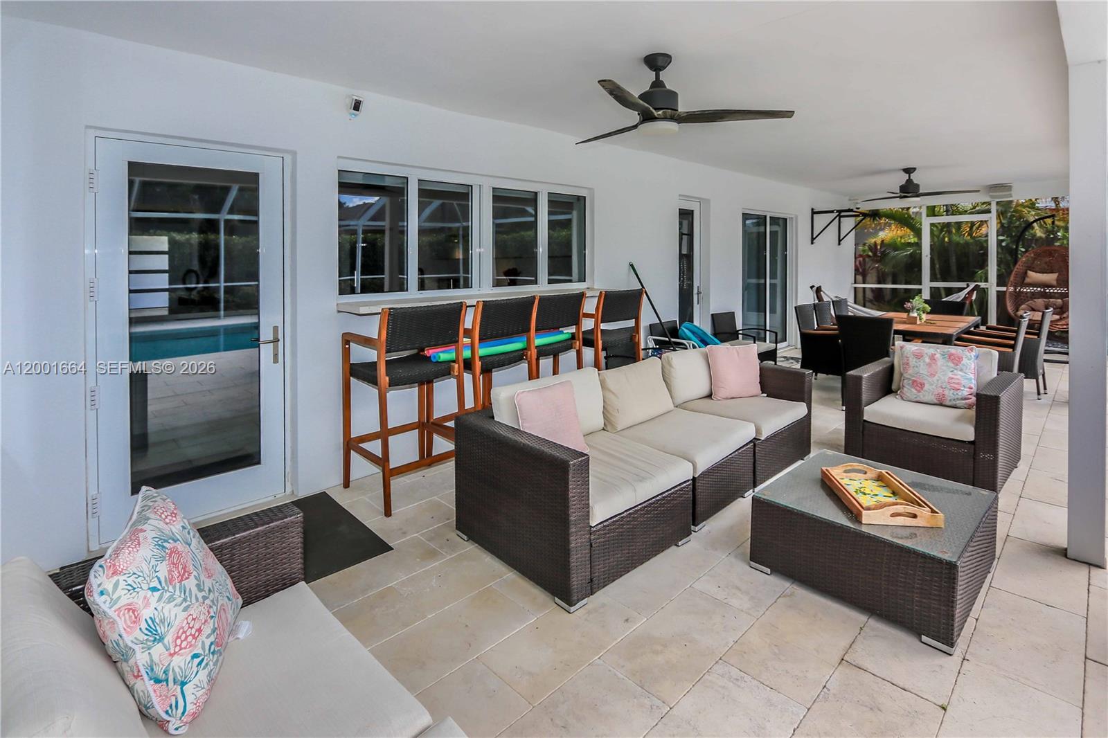 HOLLYWOOD GOLF ESTATES SE - Residential