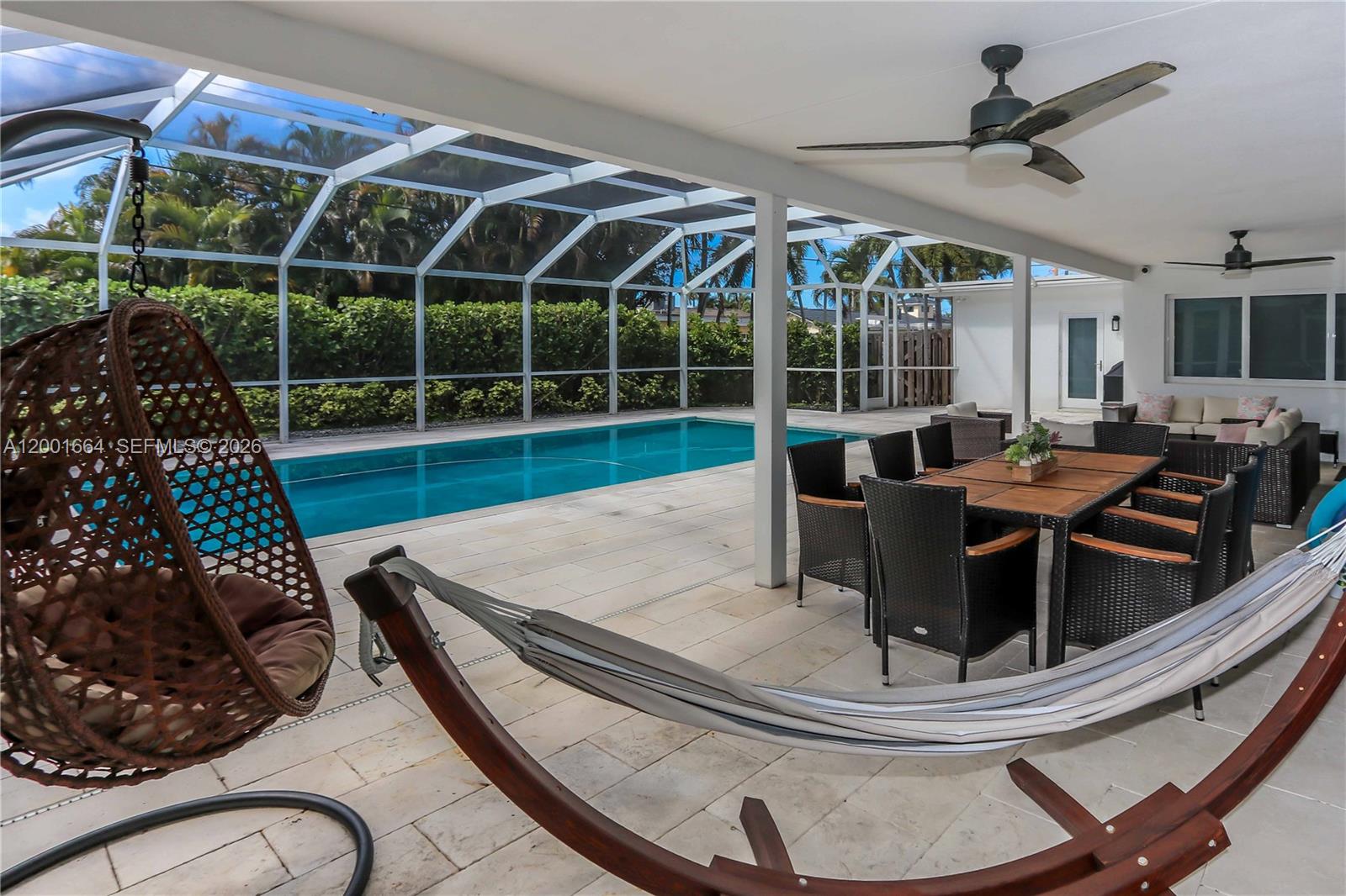 HOLLYWOOD GOLF ESTATES SE - Residential