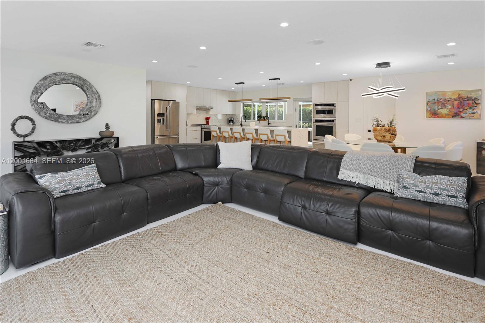 HOLLYWOOD GOLF ESTATES SE - Residential