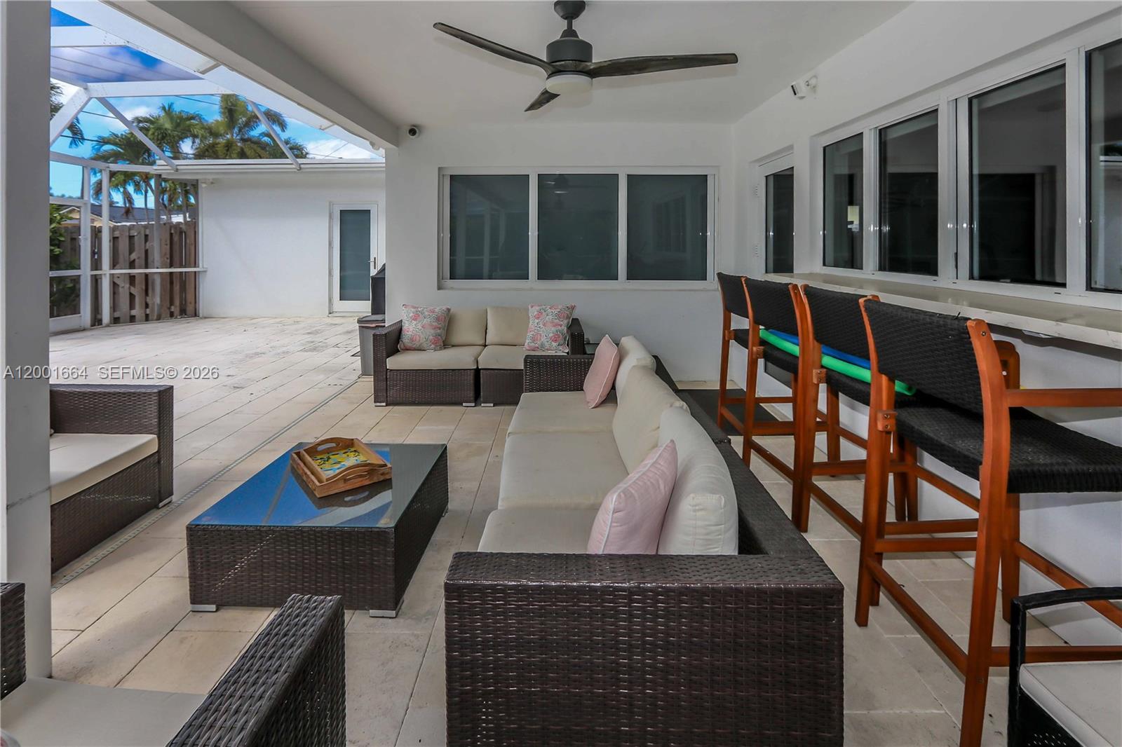 HOLLYWOOD GOLF ESTATES SE - Residential