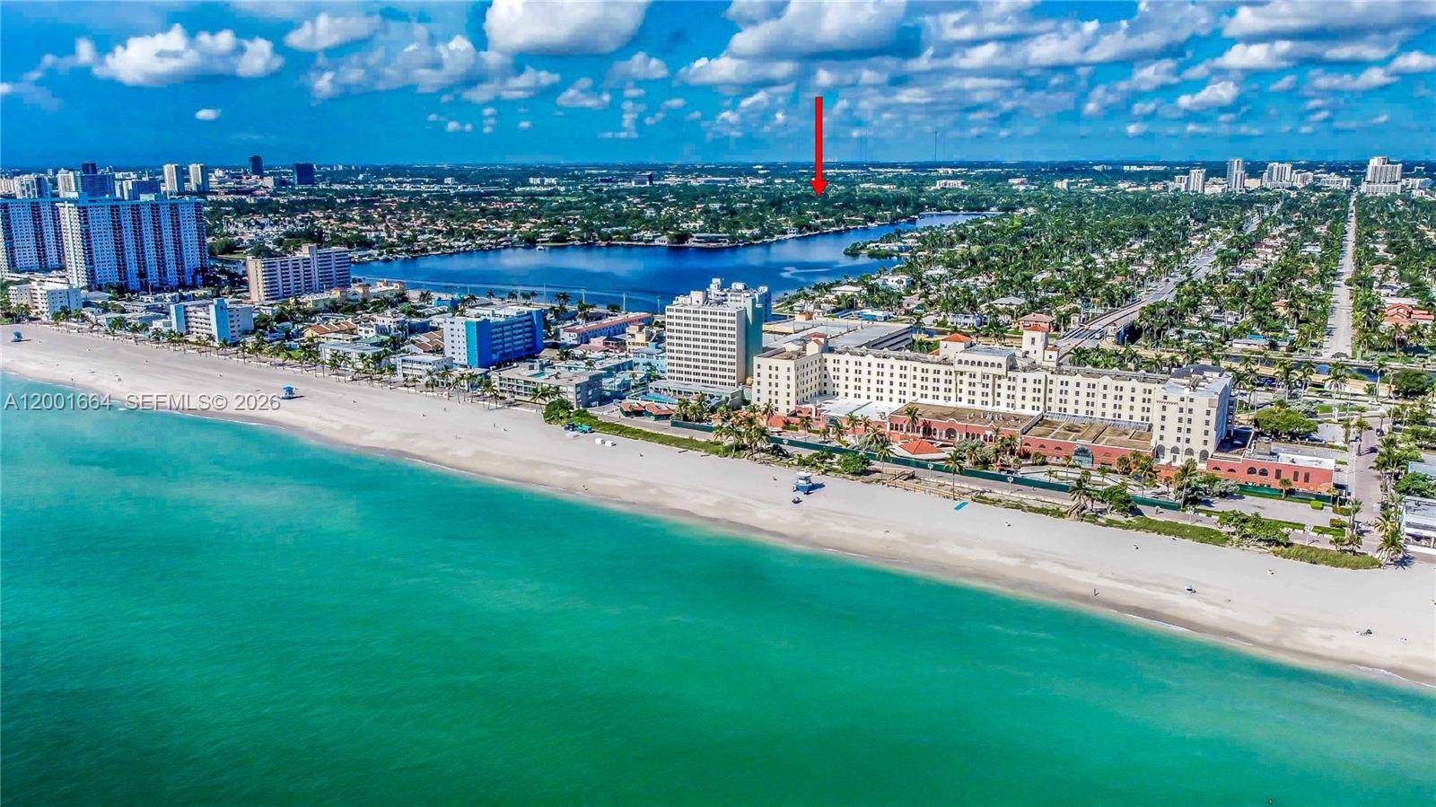 HOLLYWOOD GOLF ESTATES SE - Residential