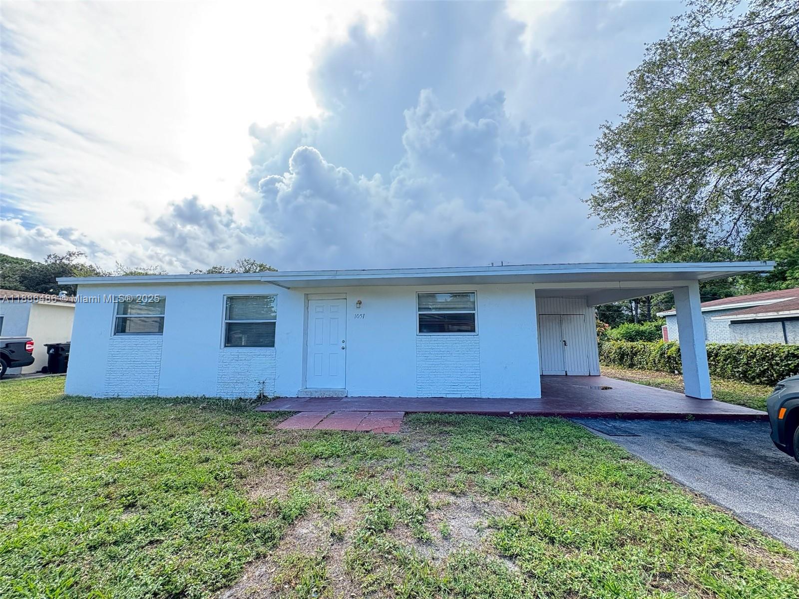 DILLARD PARK ESTATES 1ST - Residential Lease