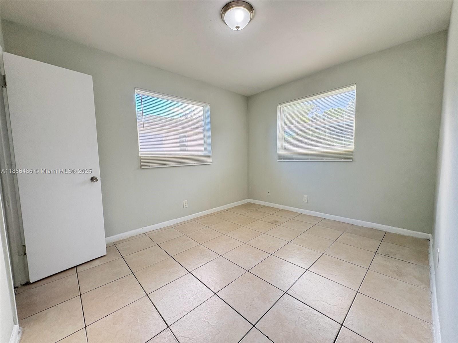 DILLARD PARK ESTATES 1ST - Residential Lease