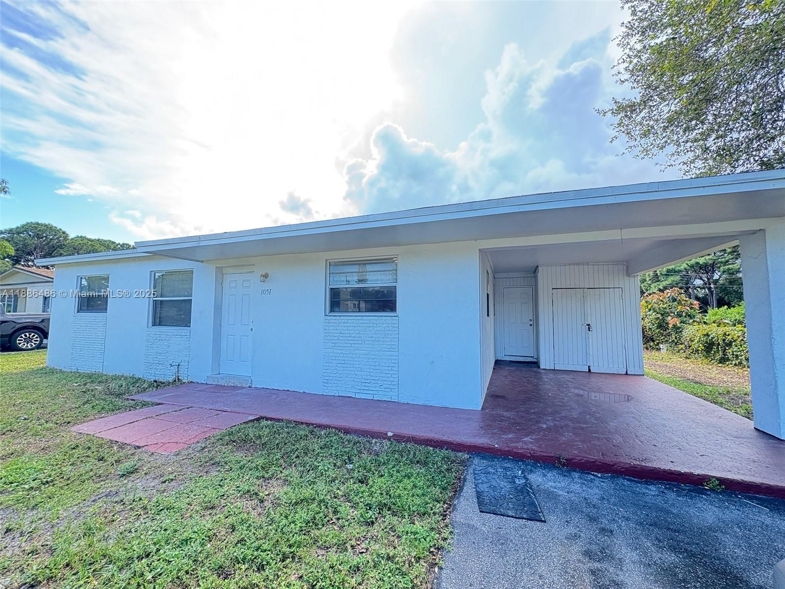 DILLARD PARK ESTATES 1ST - Residential Lease