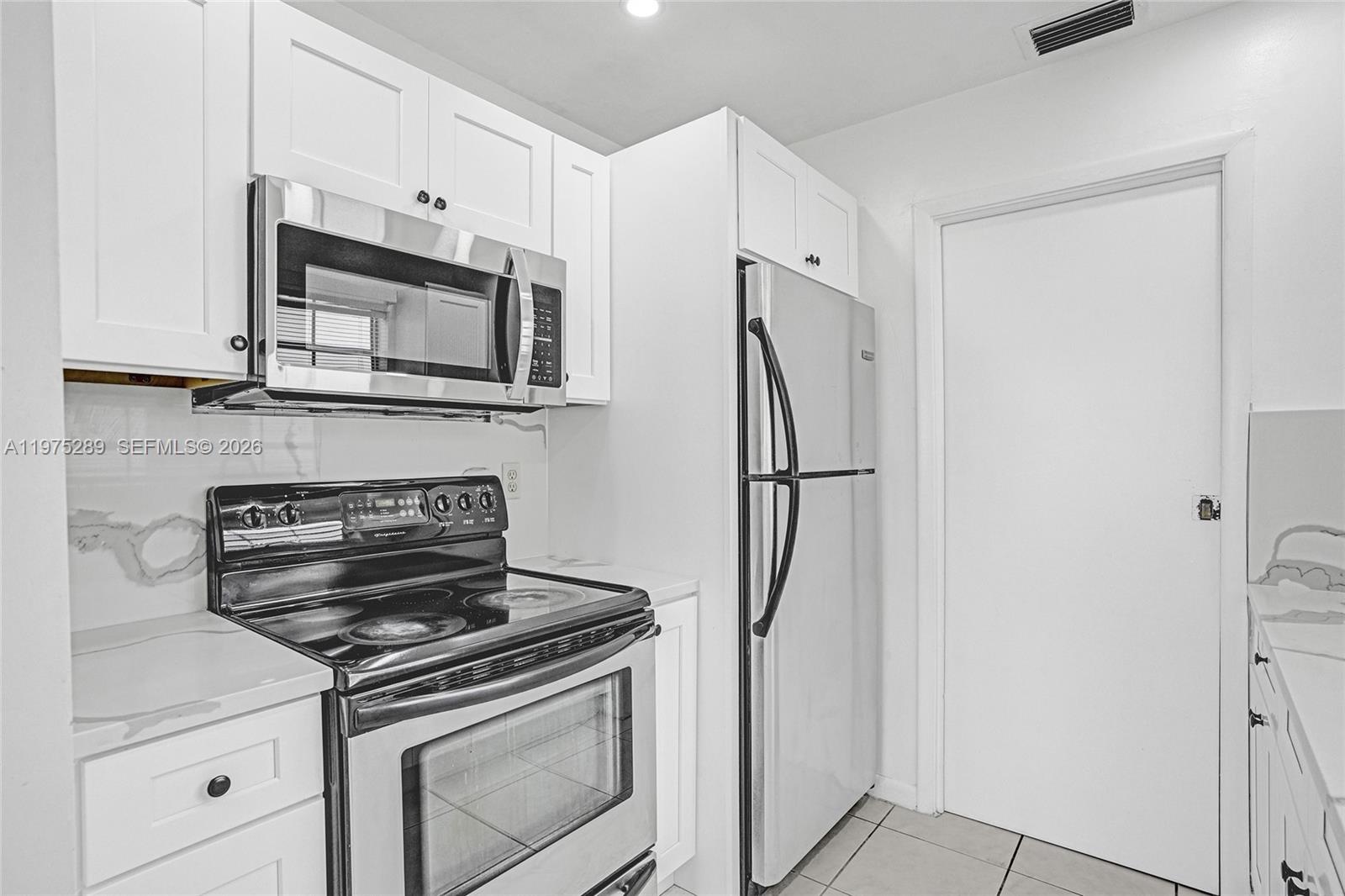 COLLINS PARC - Residential