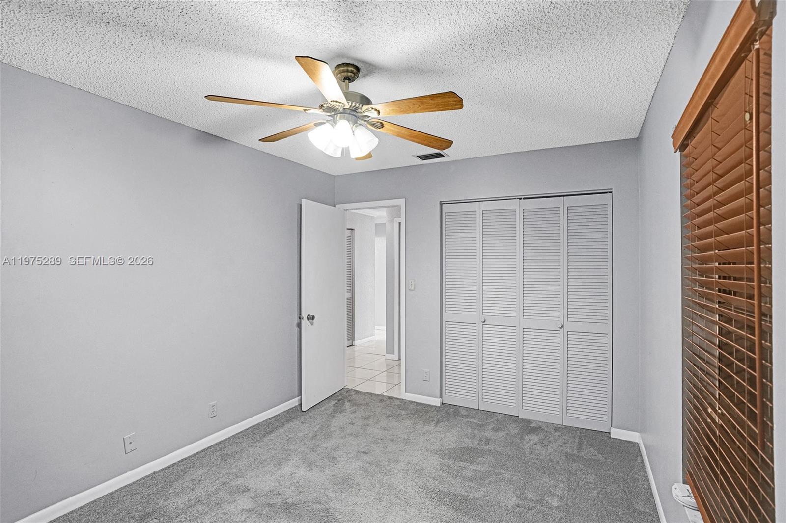 COLLINS PARC - Residential