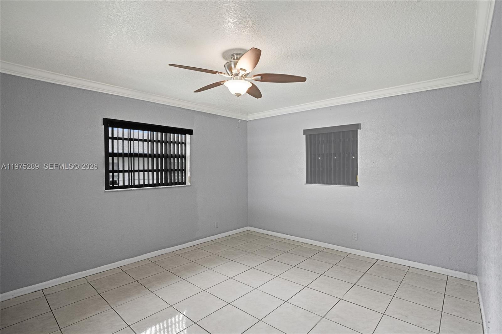 COLLINS PARC - Residential