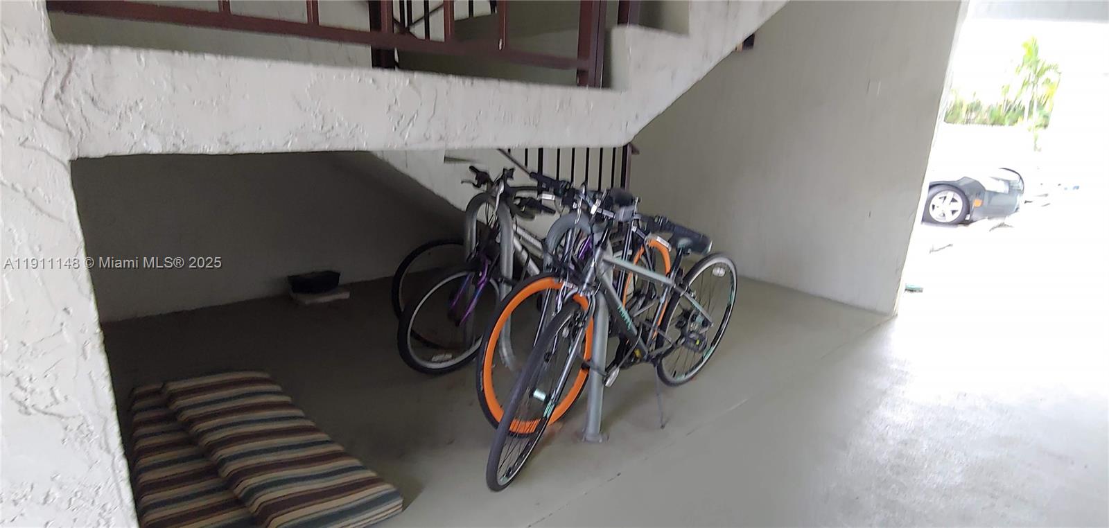 CORAL POINT CONDOMINIUM - Residential Lease