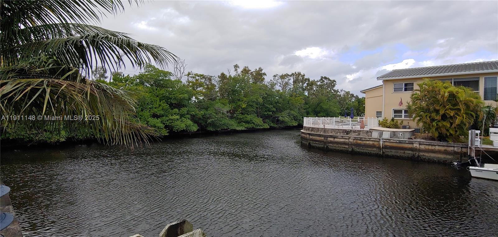 CORAL POINT CONDOMINIUM - Residential Lease