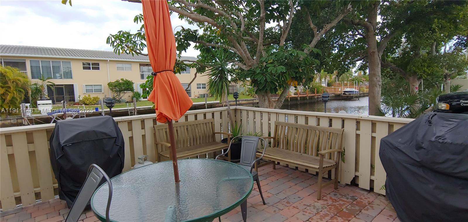 CORAL POINT CONDOMINIUM - Residential Lease