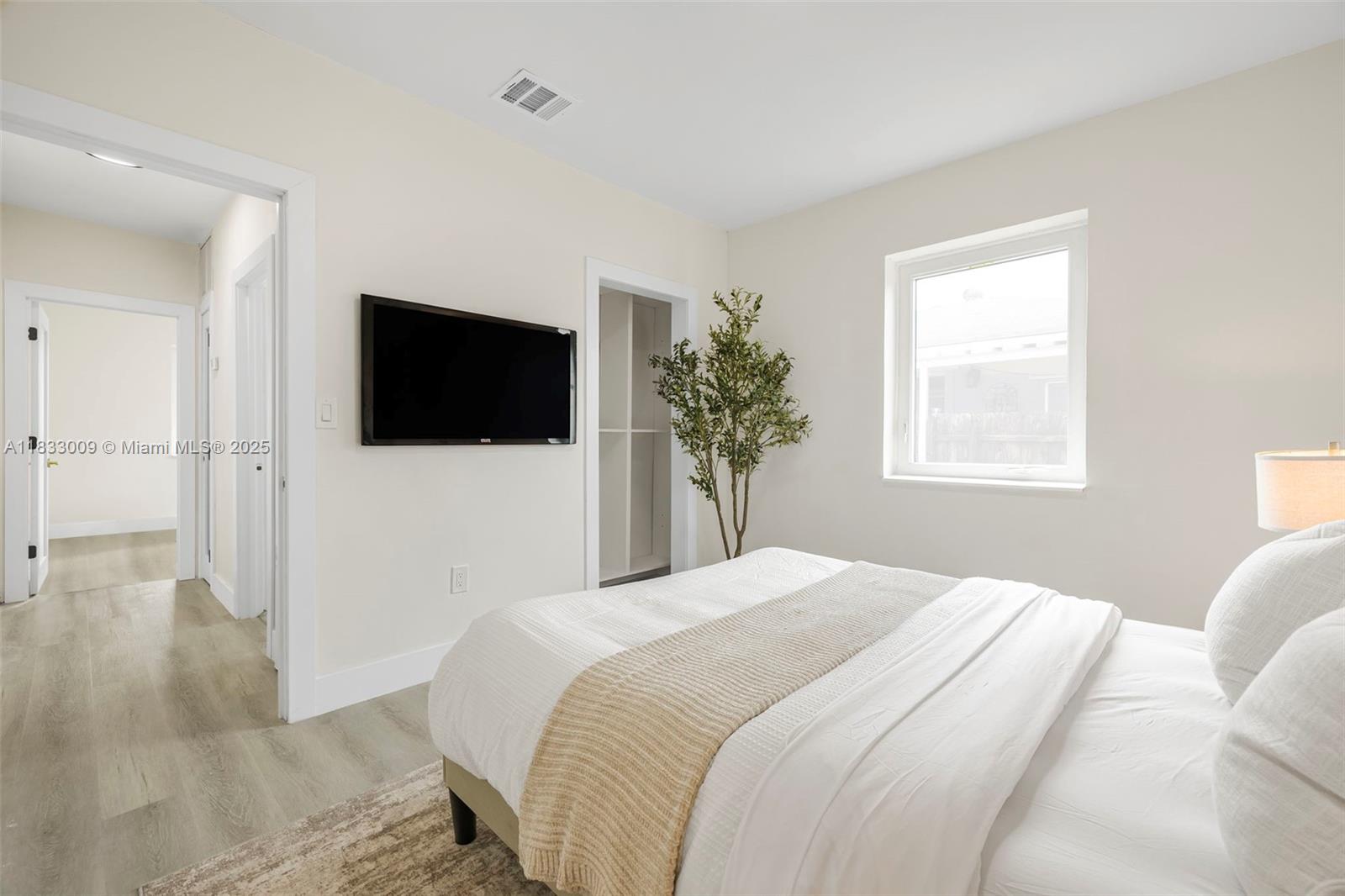 HIGHVIEW - Residential