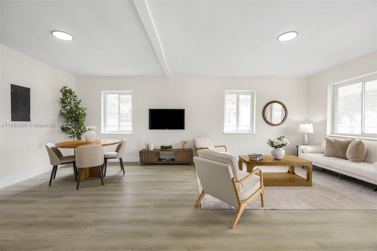 HIGHVIEW - Residential