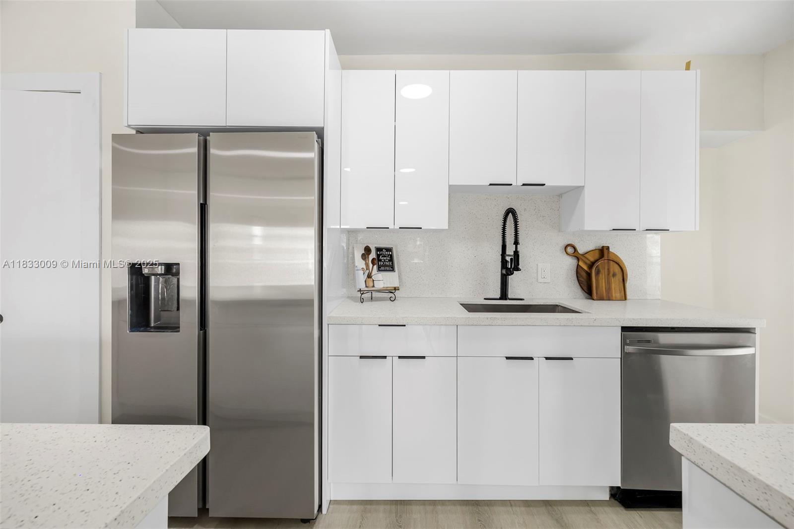 HIGHVIEW - Residential