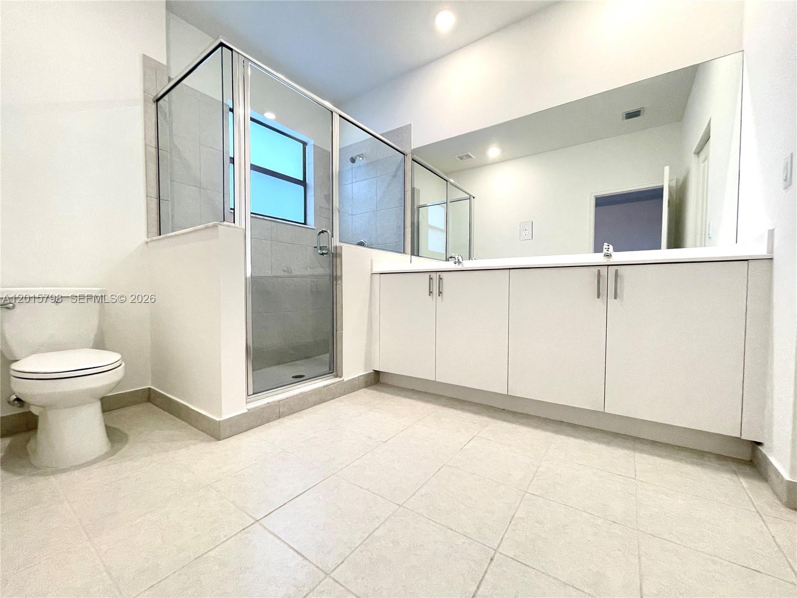 KENDALL ASSEMBLAGE NORTH - Residential