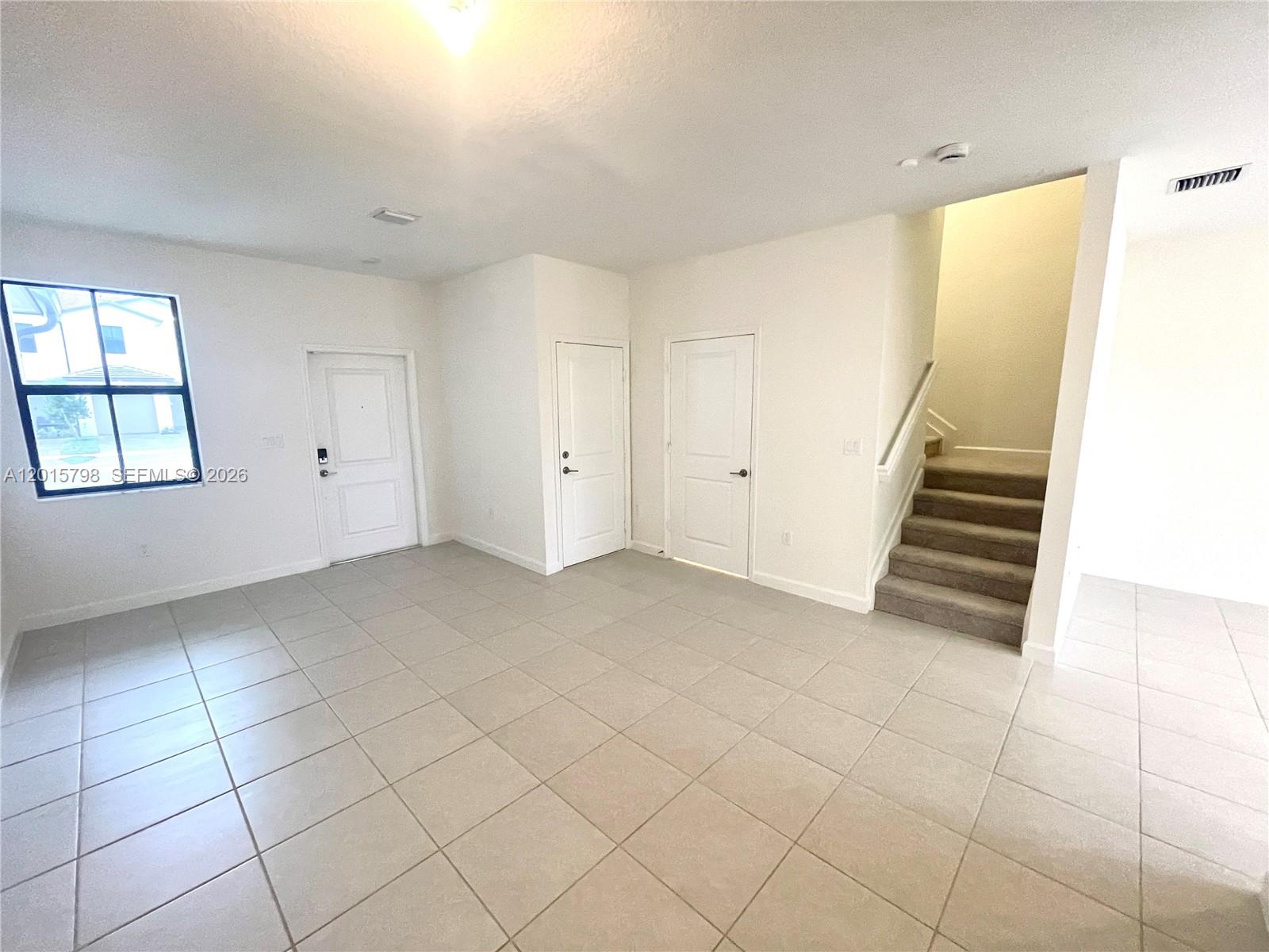 KENDALL ASSEMBLAGE NORTH - Residential