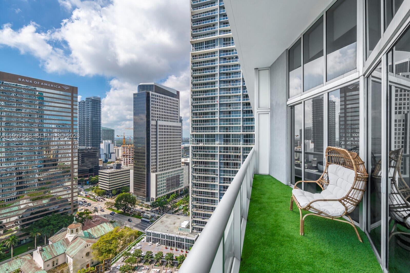 ICONBRICKELL CONDO NO 1 - Residential Lease