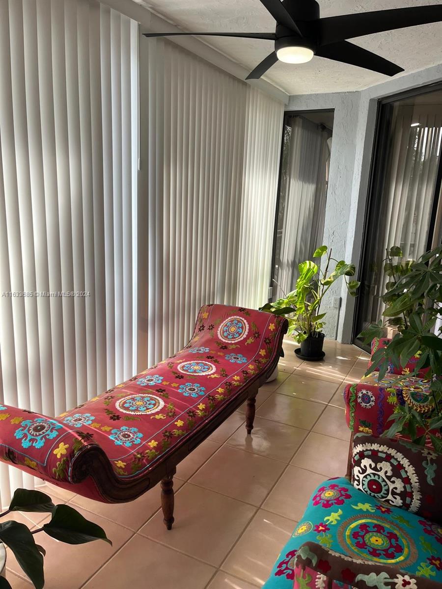 BELLAVISTA VILLAGE CONDO - Residential