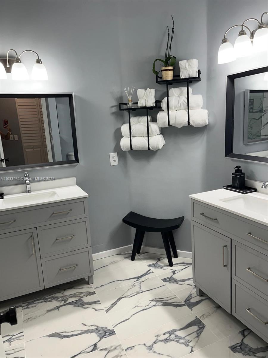 BELLAVISTA VILLAGE CONDO - Residential