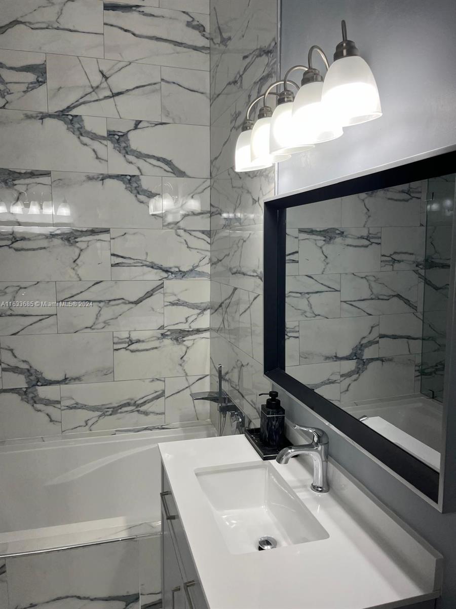 BELLAVISTA VILLAGE CONDO - Residential