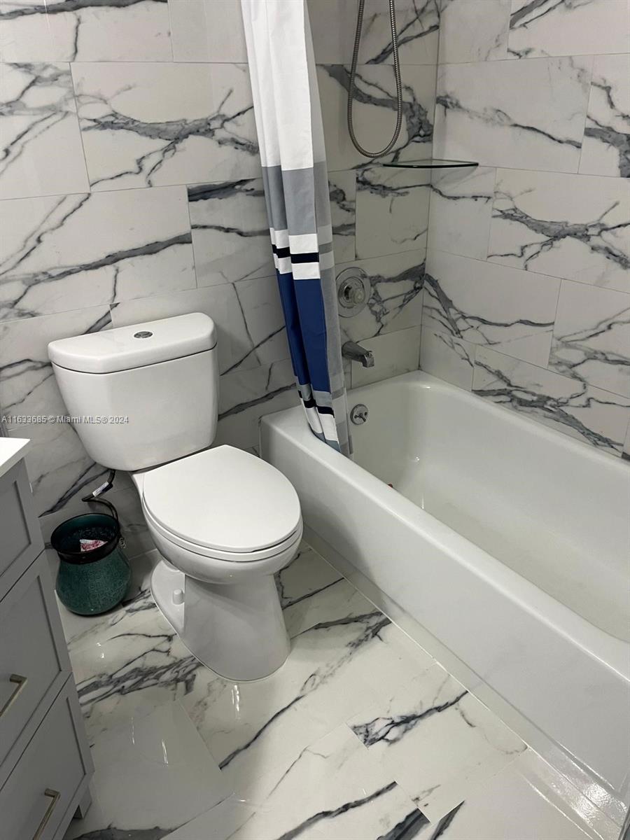 BELLAVISTA VILLAGE CONDO - Residential