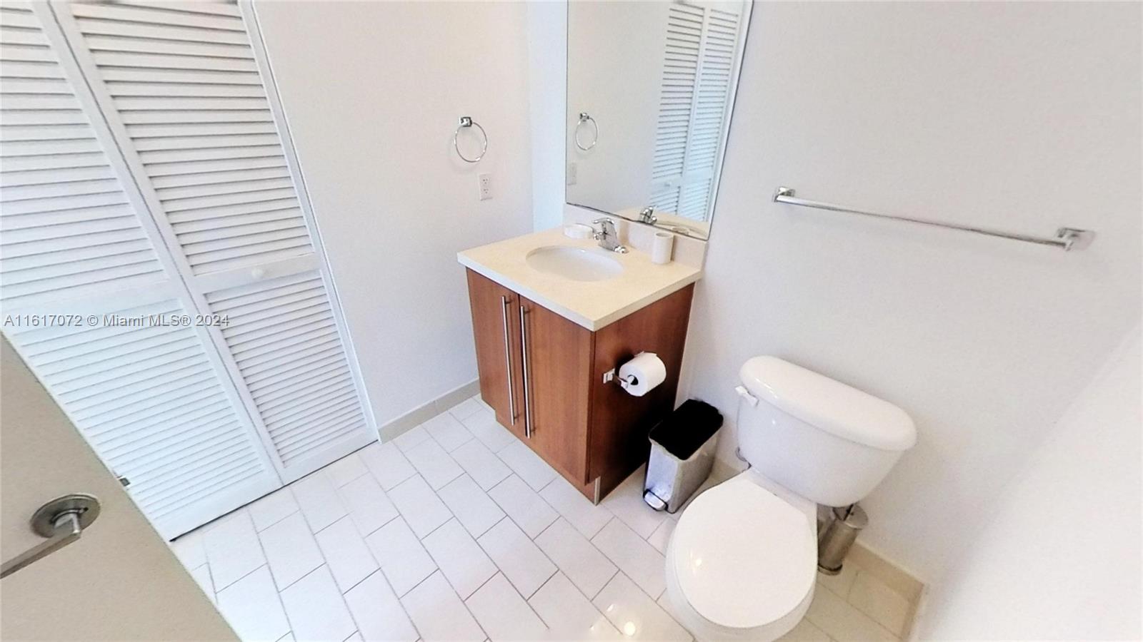 THE AXIS ON BRICKELL II C - Residential Lease